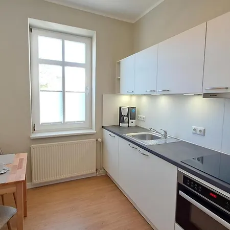 Iduna No 12 - 1 Og Ohne Balkon Binz