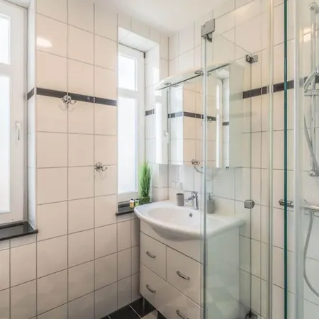 Iduna No 12 - 1 Og Ohne Balkon